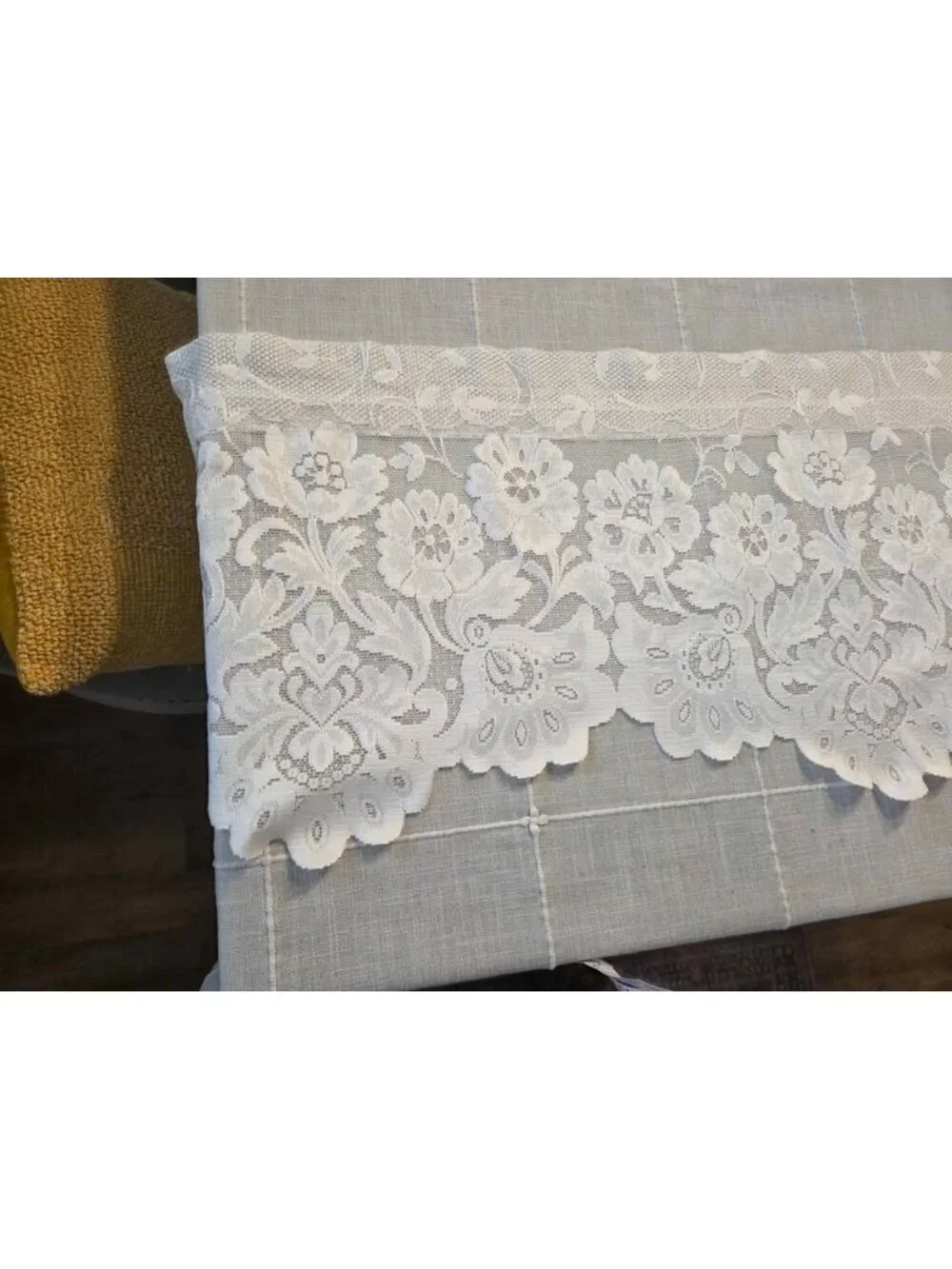 Vintage beautiful lace valance panel